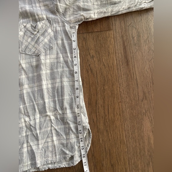 OldNavy Flannel - Picture 3 of 4